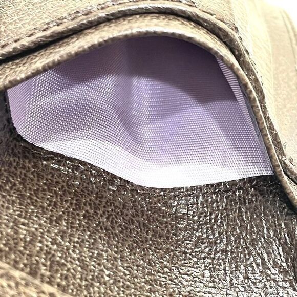 Bvlgari Logomania Billfold Bifold Wallet Unisex - Picture 8 of 9